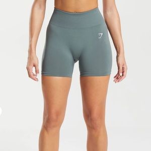 Gymshark Everyday Seamless Shorts in Teal Size XS